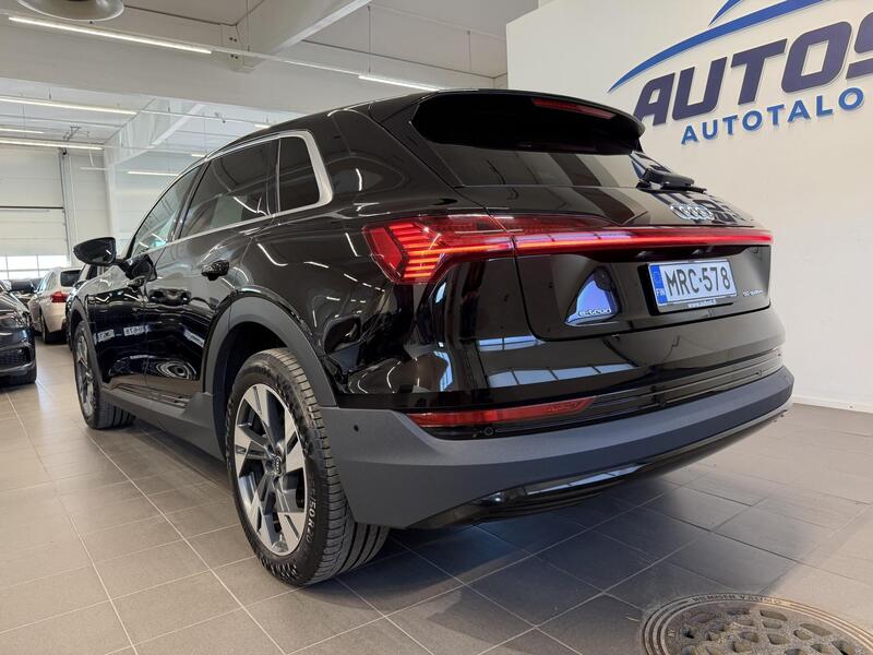 Audi e-tron vaihtoauto