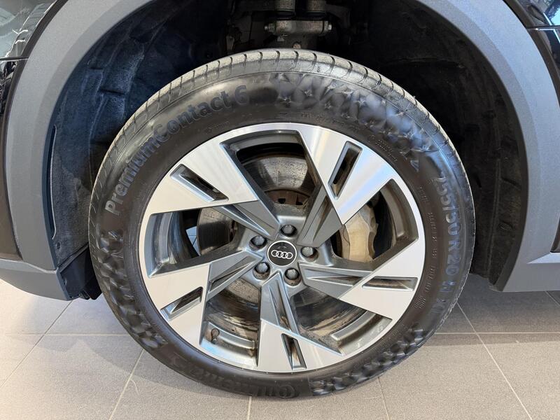 Audi e-tron vaihtoauto