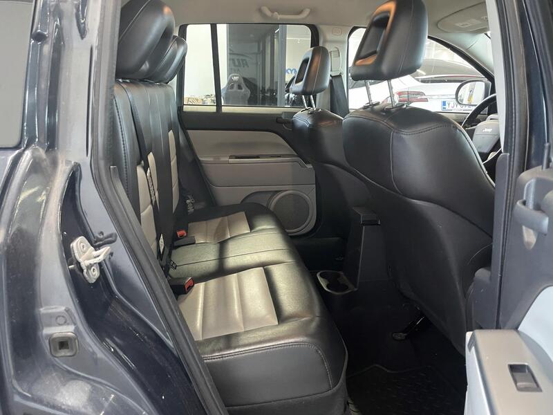 Jeep Compass vaihtoauto