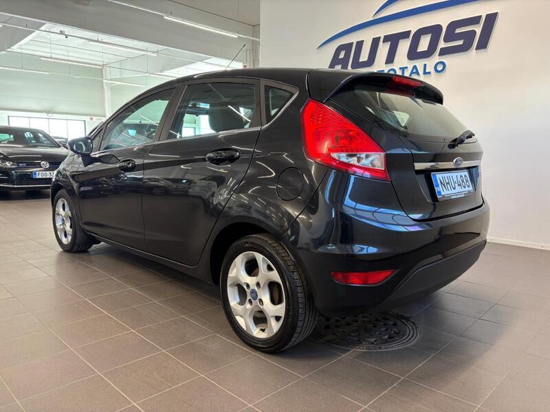 Ford Fiesta vaihtoauto
