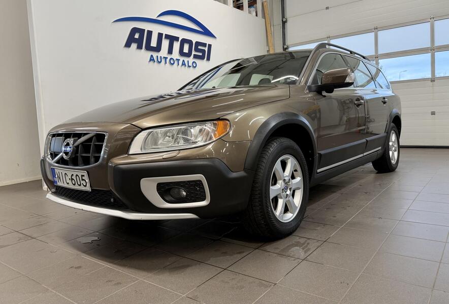 Volvo XC70 vaihtoauto