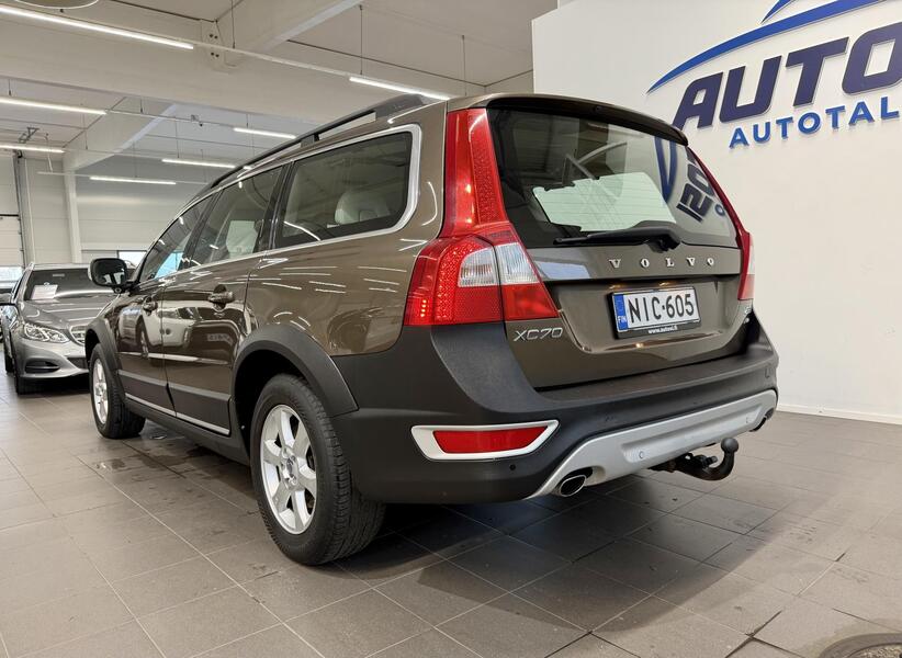 Volvo XC70 vaihtoauto