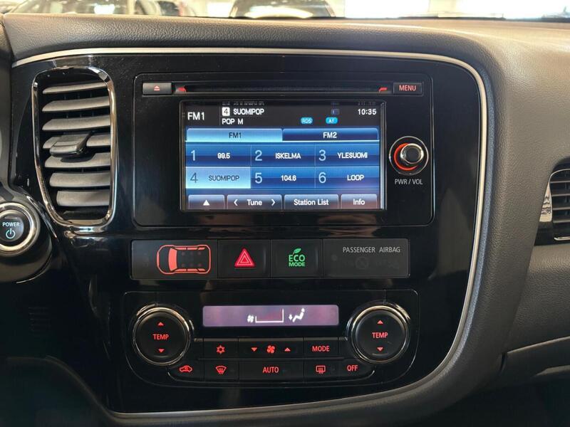 Mitsubishi Outlander PHEV vaihtoauto