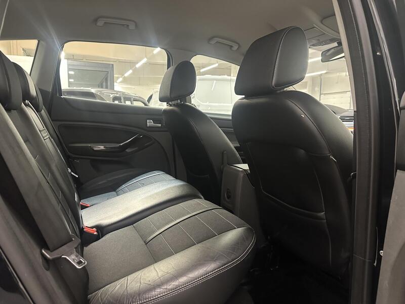 Ford Kuga vaihtoauto