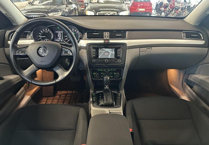 Skoda Superb vaihtoauto