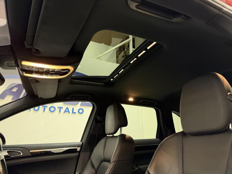 Porsche Cayenne vaihtoauto