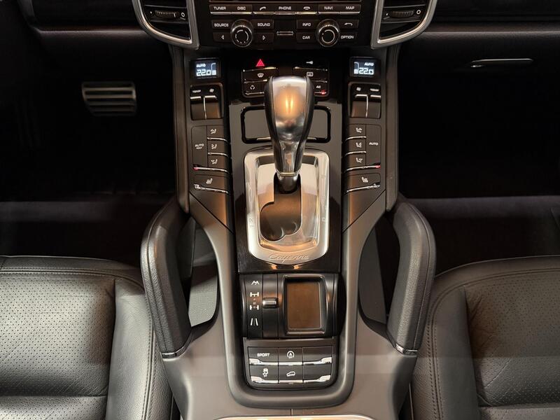 Porsche Cayenne vaihtoauto