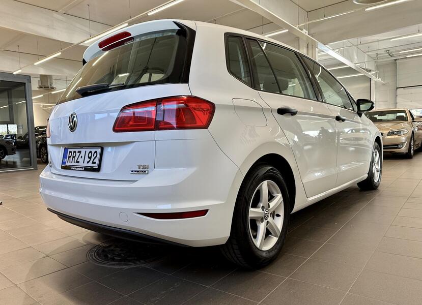 Volkswagen Golf Sportsvan vaihtoauto