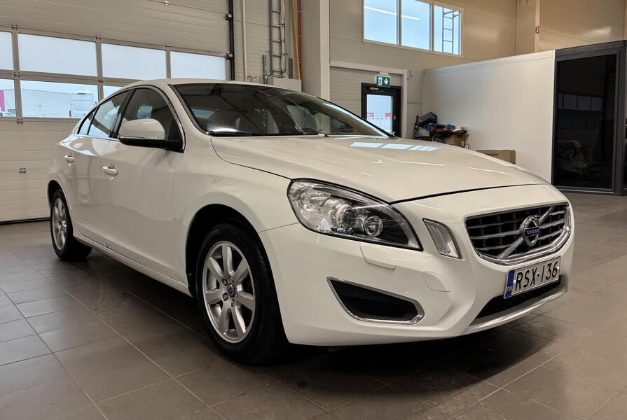 Volvo S60 vaihtoauto