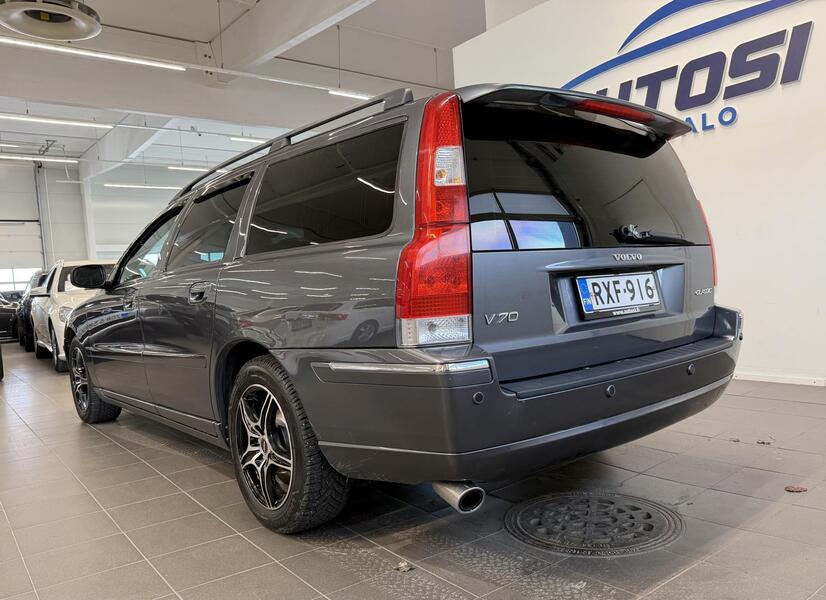 Volvo V70 vaihtoauto
