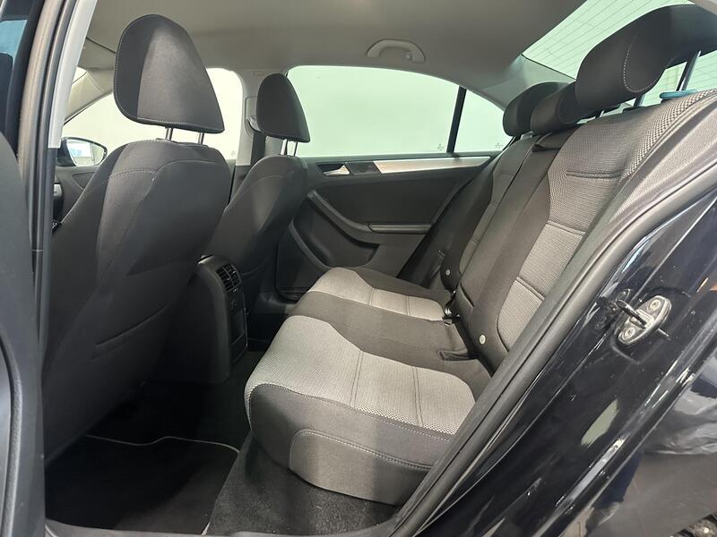 Volkswagen Jetta vaihtoauto