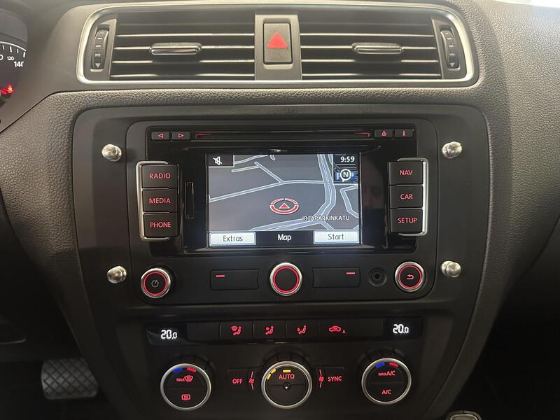 Volkswagen Jetta vaihtoauto