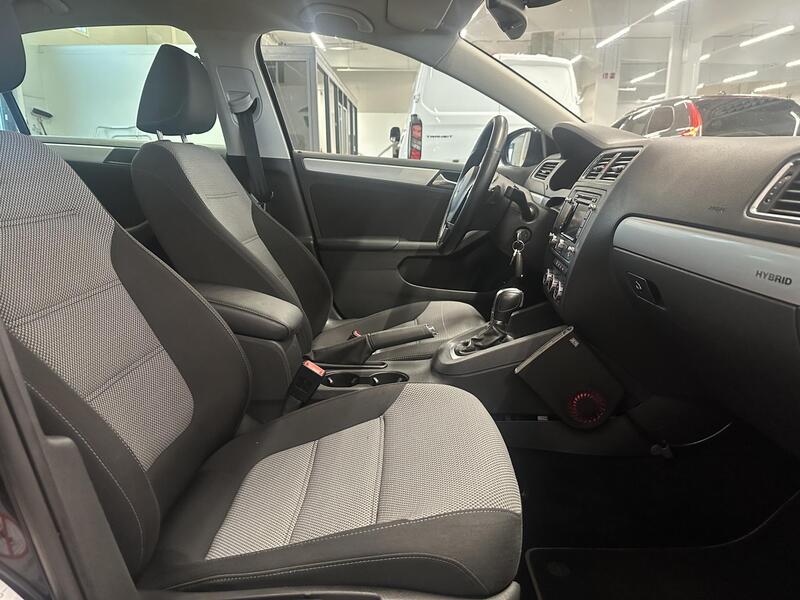 Volkswagen Jetta vaihtoauto