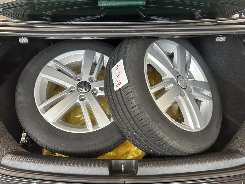 Volkswagen Jetta vaihtoauto