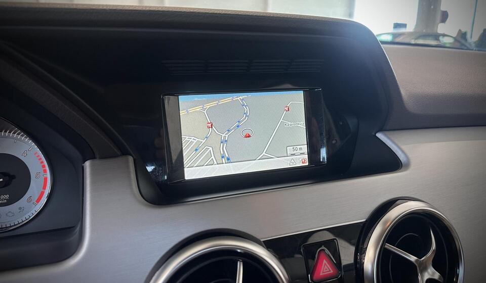 Mercedes-Benz GLK vaihtoauto