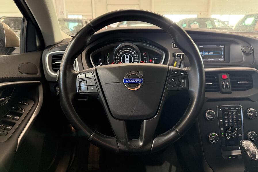 Volvo V40 vaihtoauto