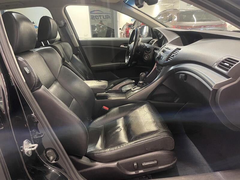 Honda Accord vaihtoauto