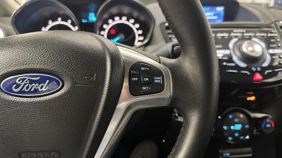 Ford Fiesta vaihtoauto