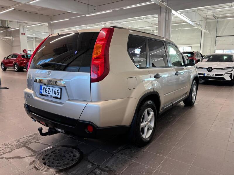 Nissan X-Trail vaihtoauto