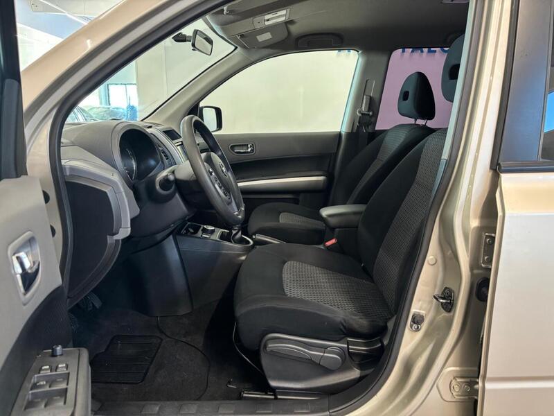 Nissan X-Trail vaihtoauto