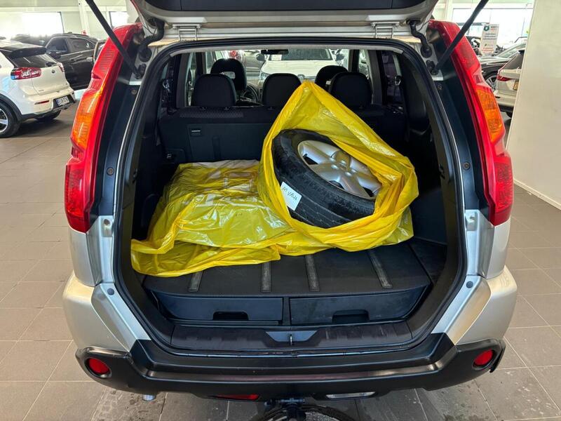 Nissan X-Trail vaihtoauto