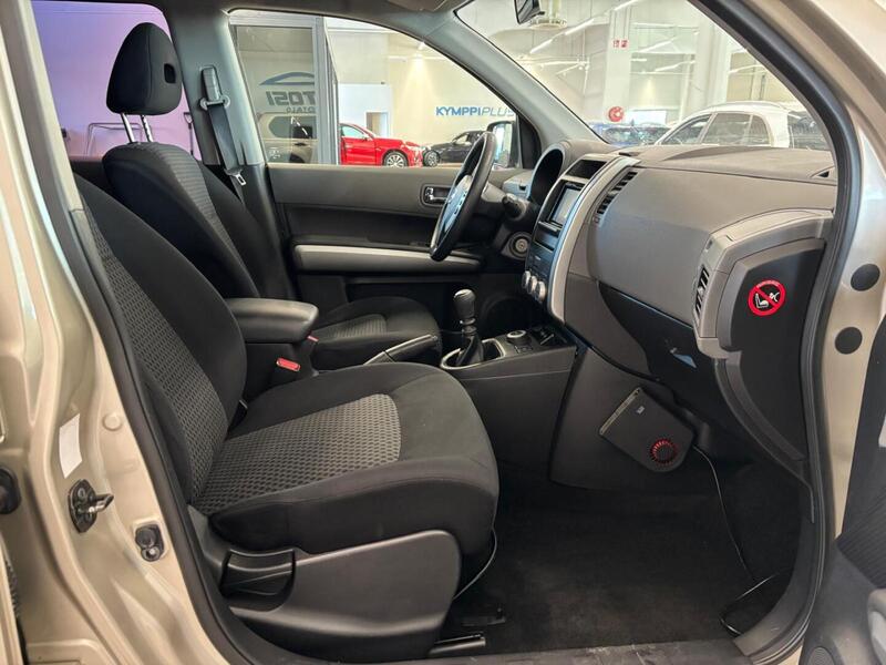 Nissan X-Trail vaihtoauto