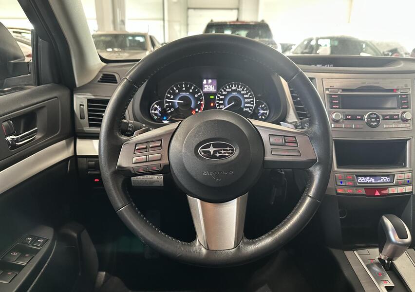 Subaru Legacy vaihtoauto