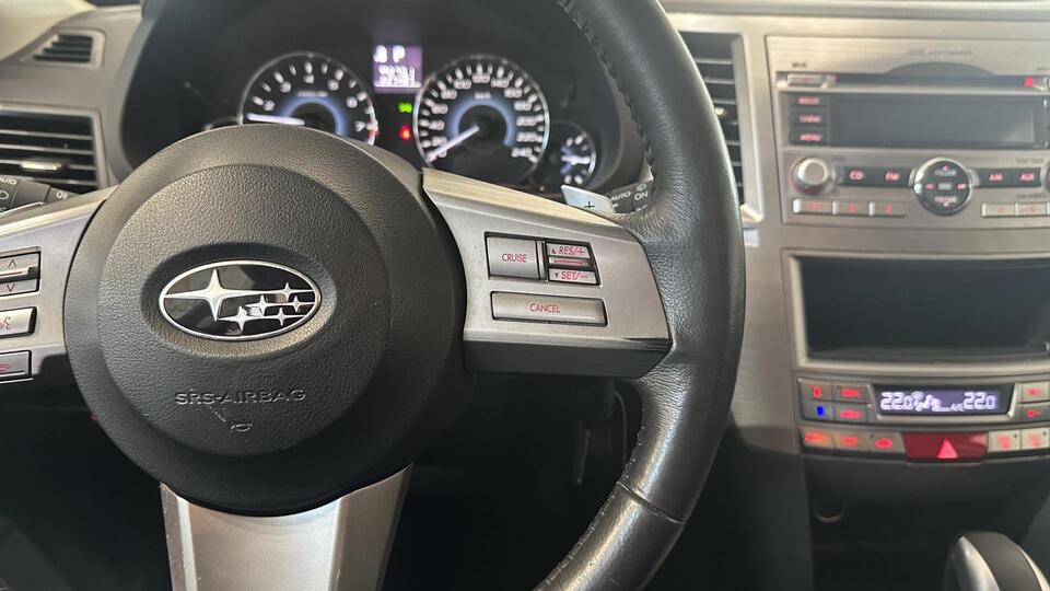 Subaru Legacy vaihtoauto