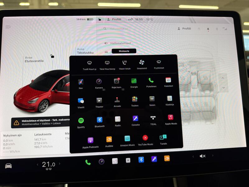 Tesla Model 3 vaihtoauto