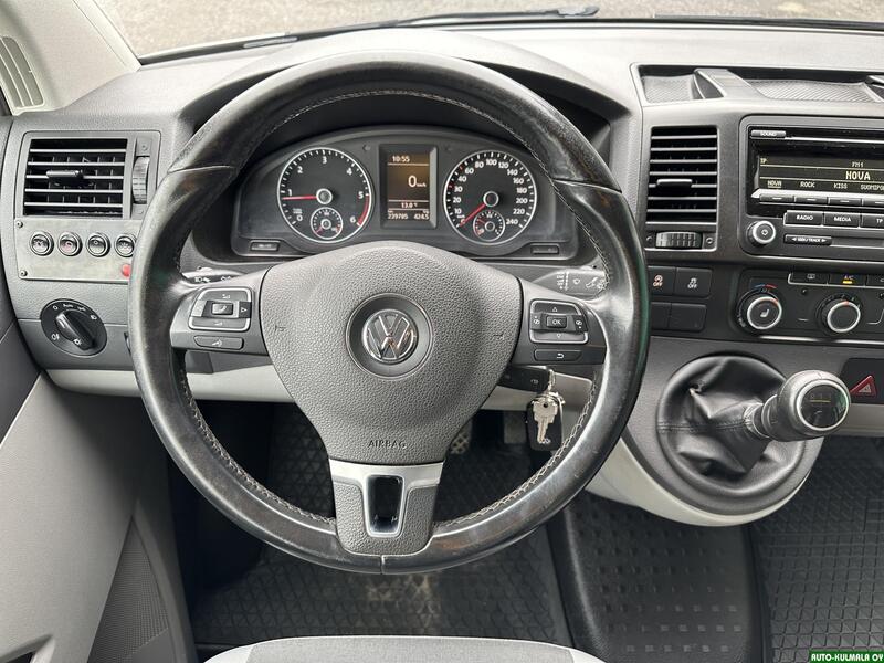 Volkswagen Transporter vaihtoauto