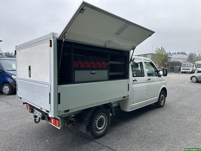 Volkswagen Transporter vaihtoauto