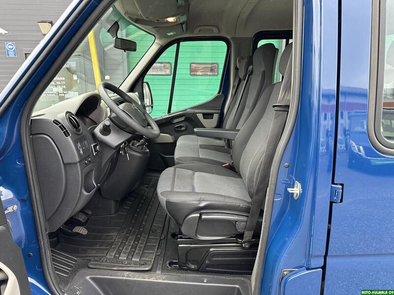 Nissan NV400 vaihtoauto