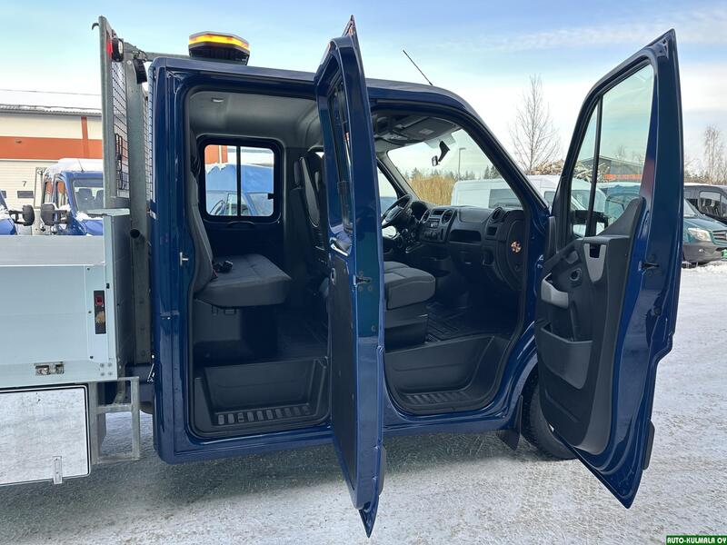 Nissan NV400 vaihtoauto