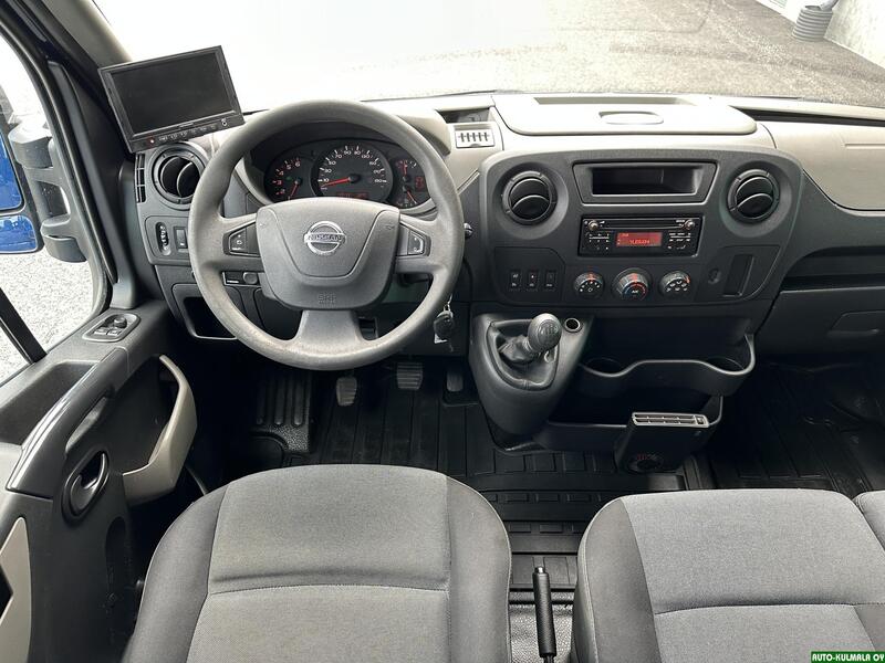 Nissan NV400 vaihtoauto