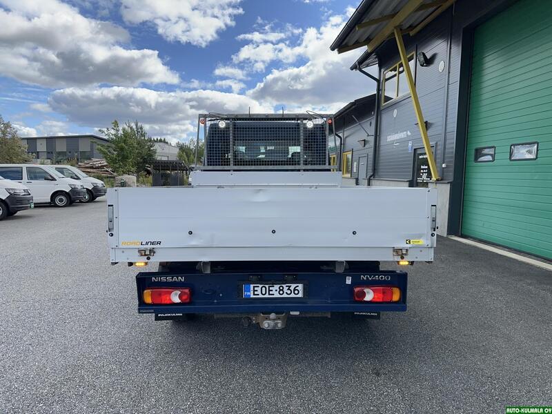 Nissan NV400 vaihtoauto