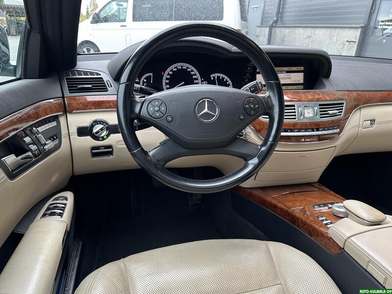 Mercedes-Benz S vaihtoauto