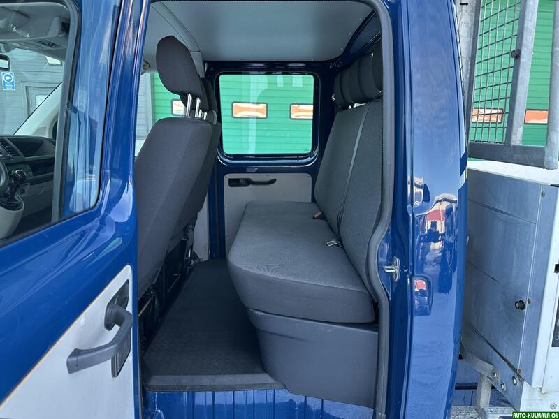 Volkswagen Transporter vaihtoauto