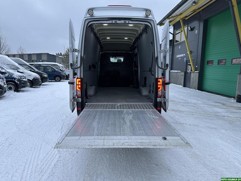 Volkswagen Crafter vaihtoauto