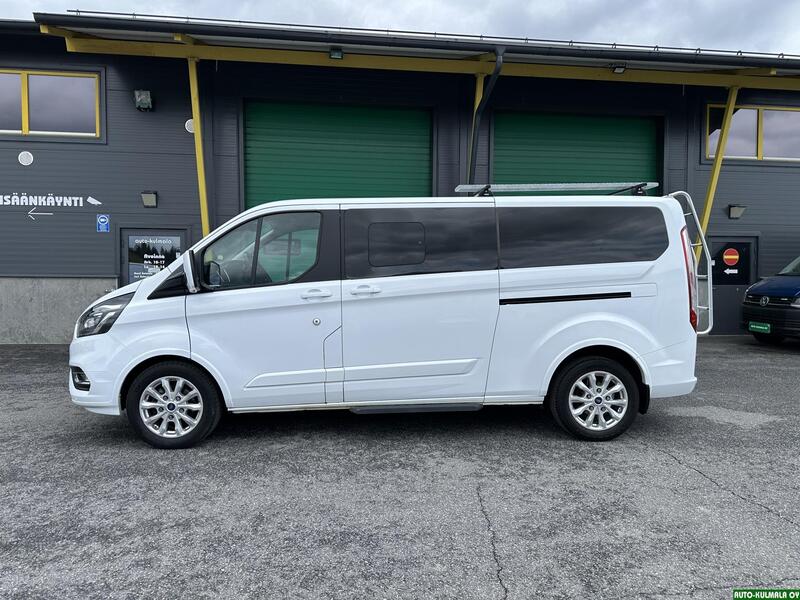 Ford Tourneo Custom vaihtoauto