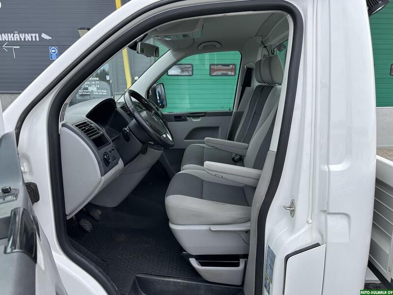 Volkswagen Transporter vaihtoauto