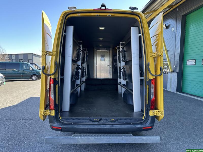 Mercedes-Benz Sprinter vaihtoauto