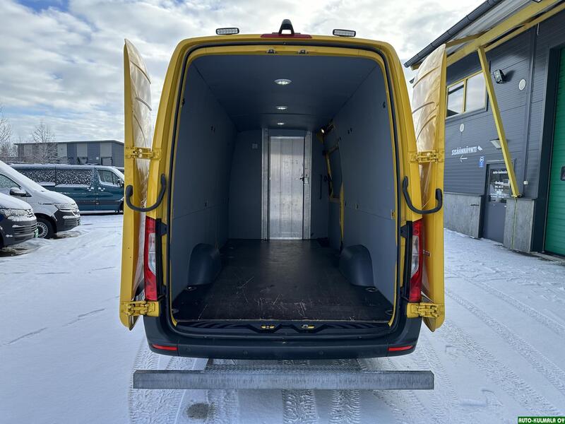 Mercedes-Benz Sprinter vaihtoauto