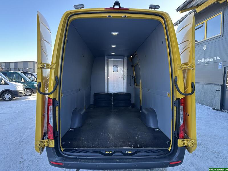 Mercedes-Benz Sprinter vaihtoauto