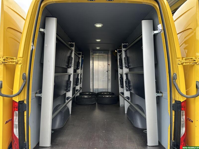 Mercedes-Benz Sprinter vaihtoauto