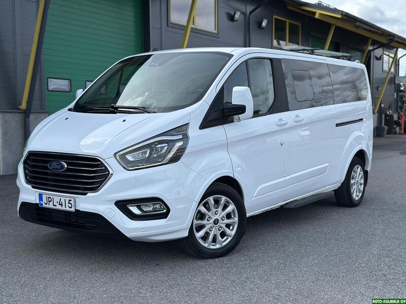 Ford Tourneo Custom vaihtoauto