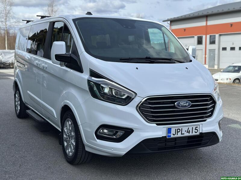 Ford Tourneo Custom vaihtoauto