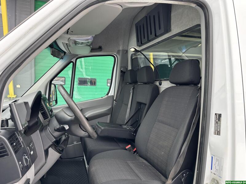 Mercedes-Benz Sprinter vaihtoauto