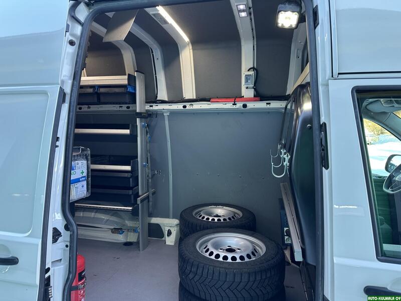 Volkswagen Transporter vaihtoauto