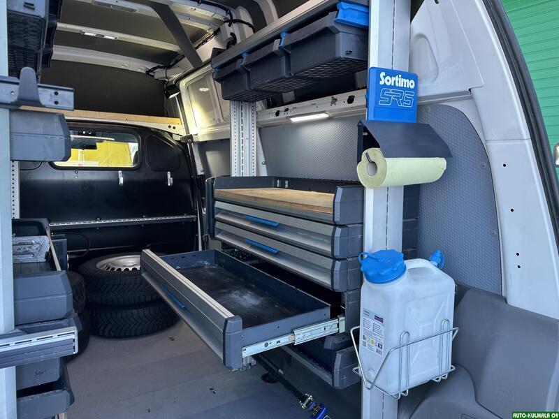 Volkswagen Transporter vaihtoauto