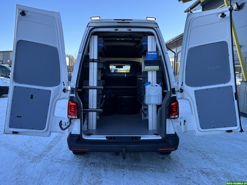 Volkswagen Transporter vaihtoauto